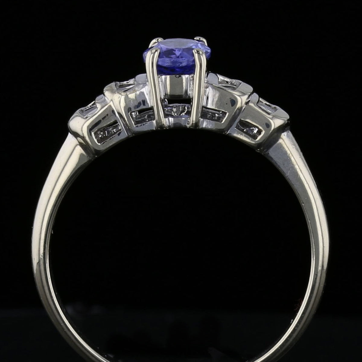 Vintage Tanzanite & Diamond Ring