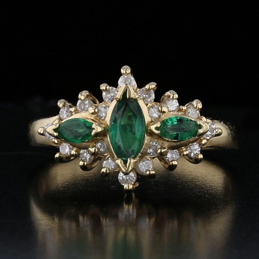 Vintage Emerald & Diamond Ring