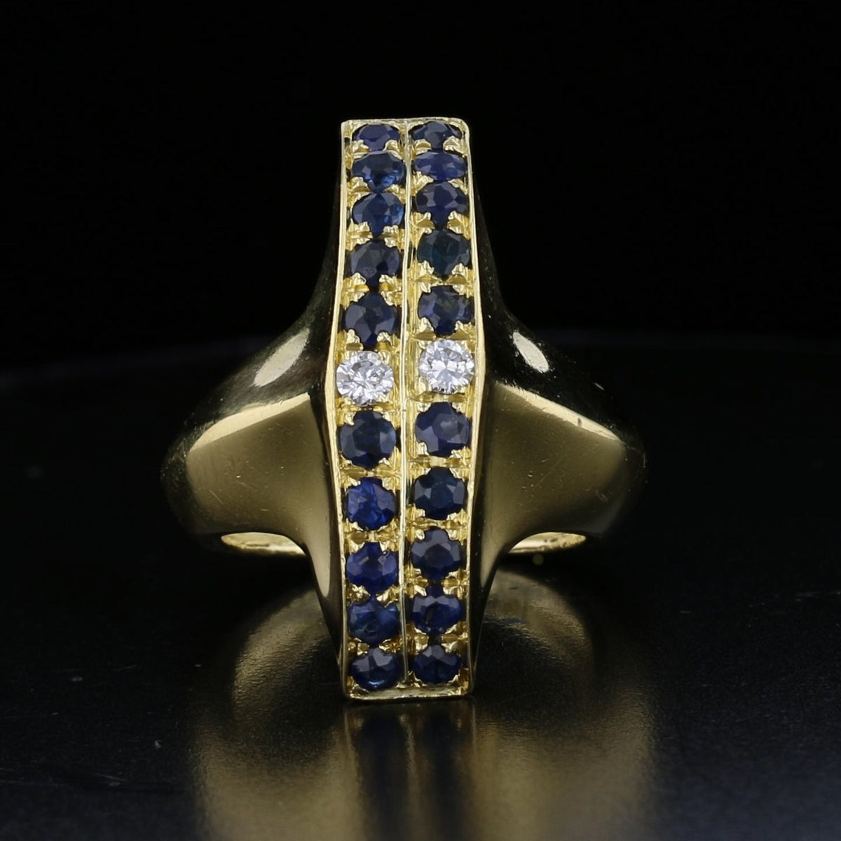 Sapphire Diamond Ring   893538