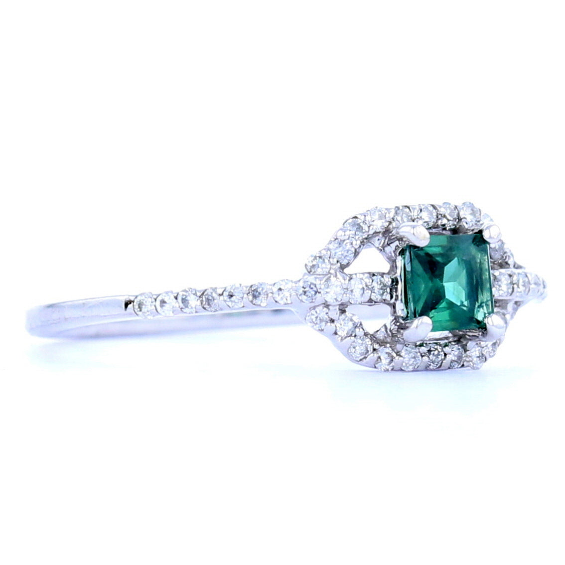 Alexandrite and Diamond GIA-Certified Ring