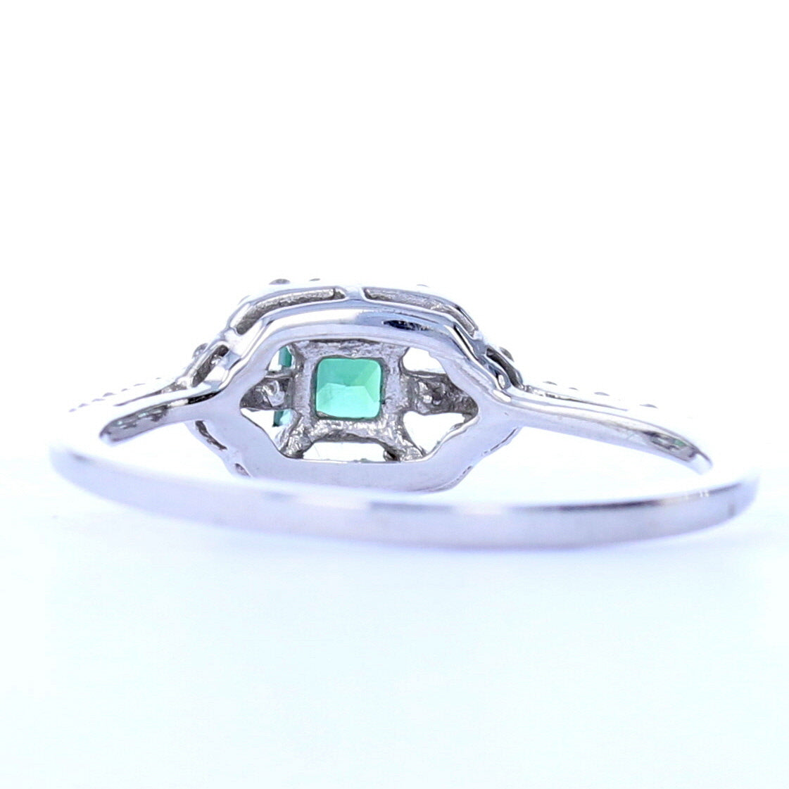 Alexandrite and Diamond GIA-Certified Ring