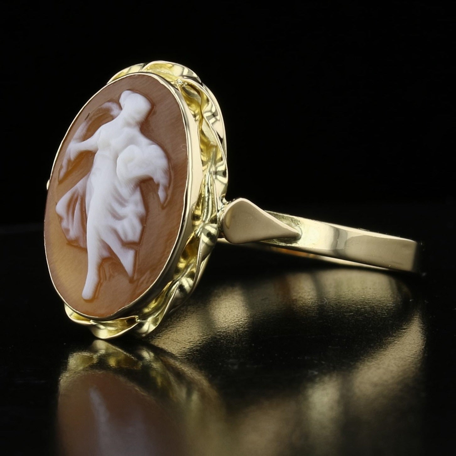 Vintage Cameo and Seed Pearl Ring – David's Antiques & Jewelry