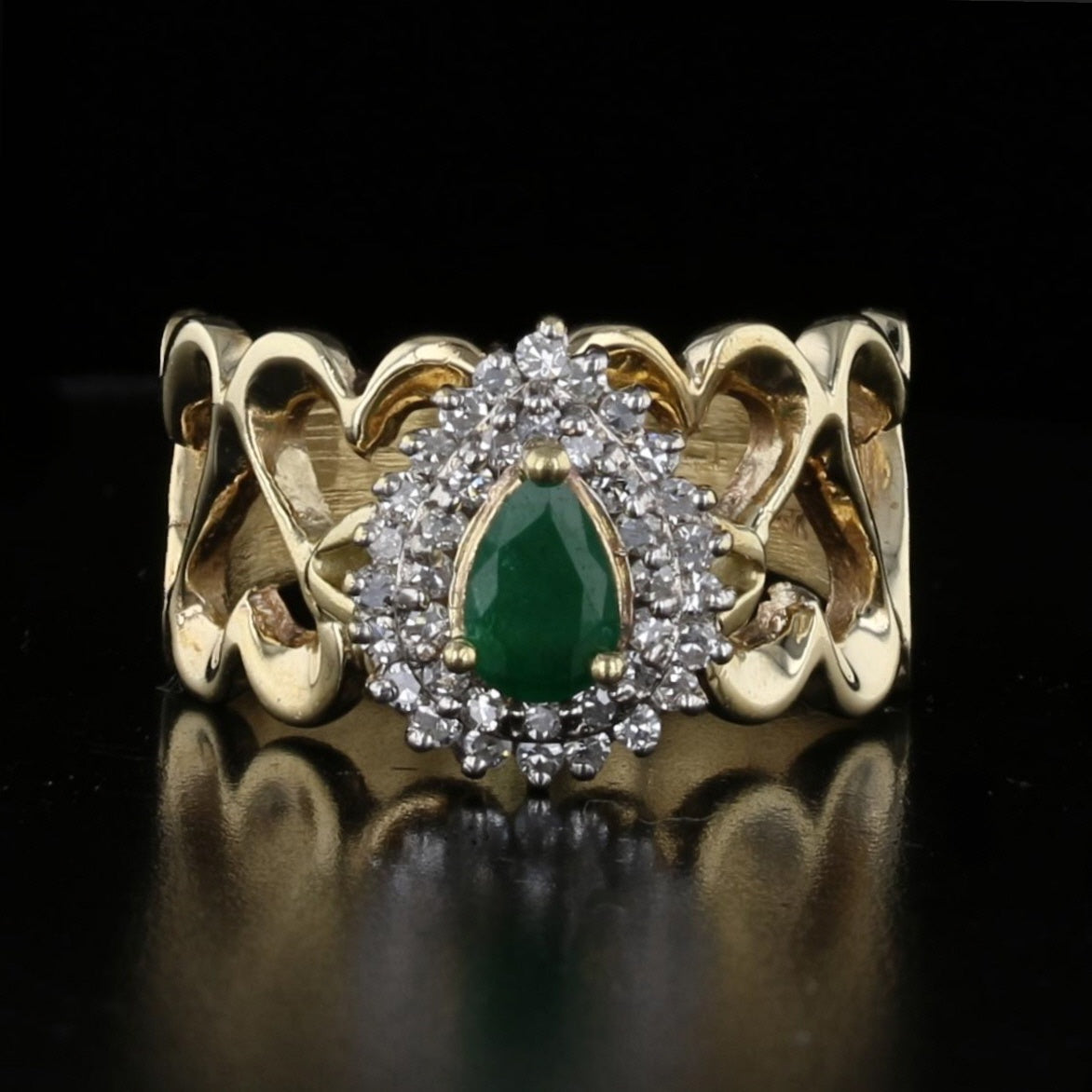 Vintage Emerald and Diamond Ring