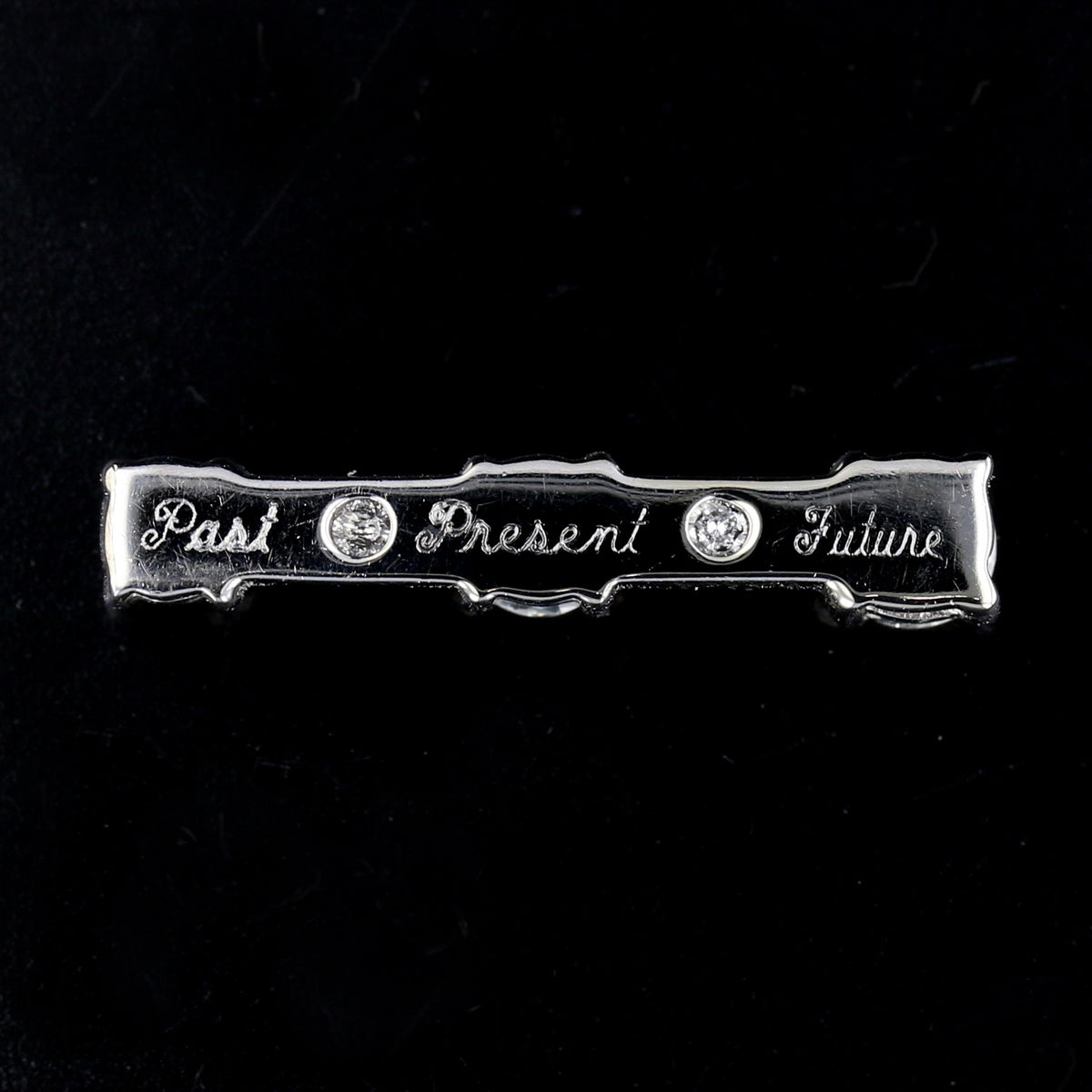 Diamond Pendant   893654