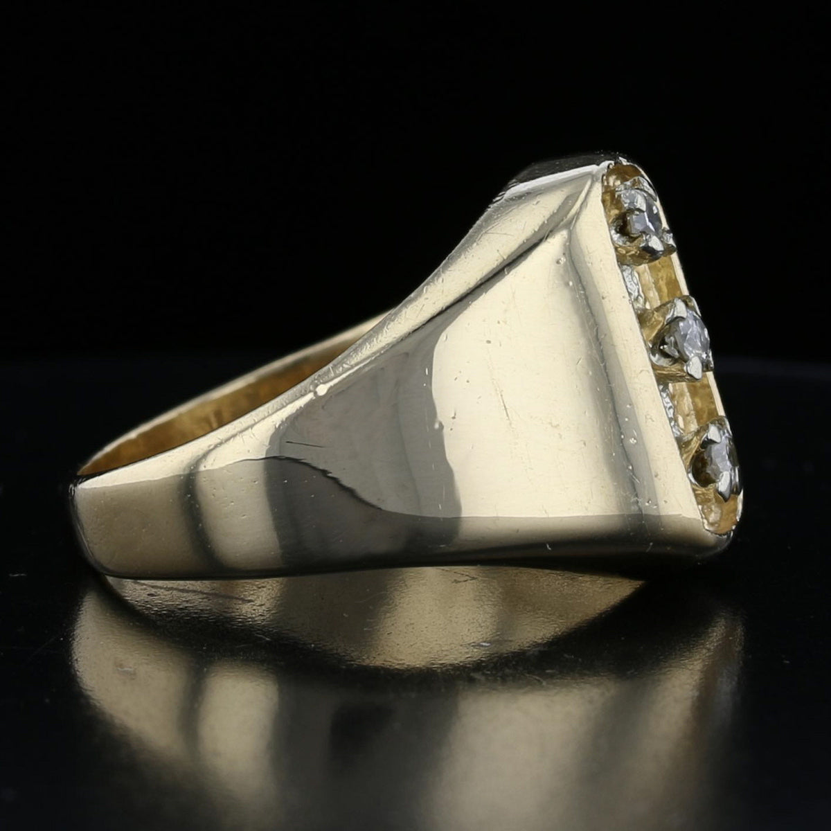 Vintage Yellow Gold Diamond Ring