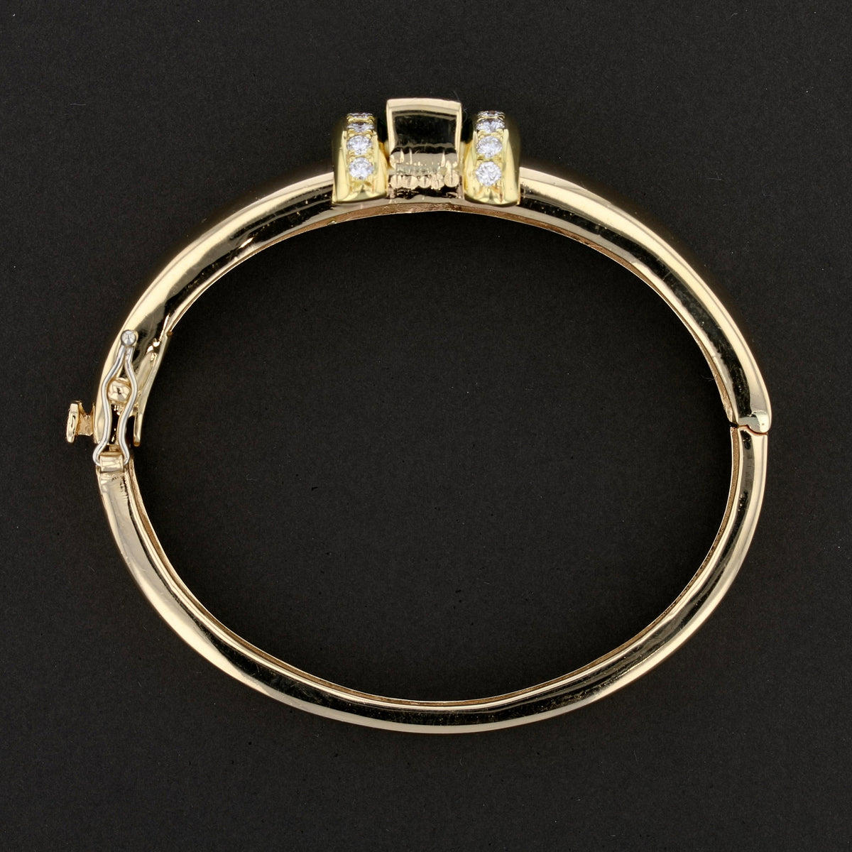 Chrysoprase Diamond Bangle