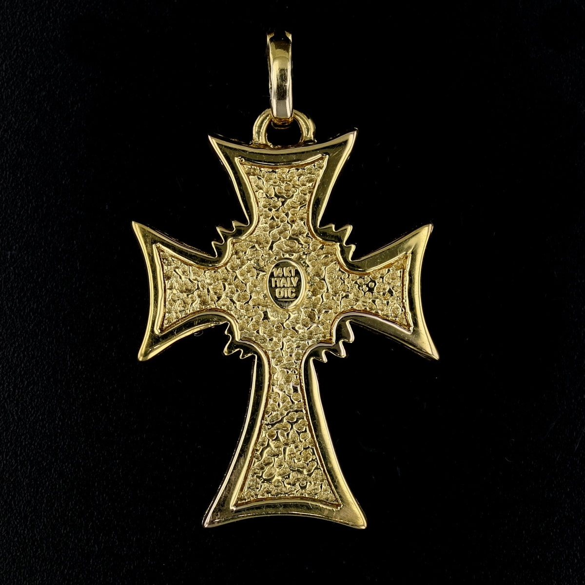 2 Sided Cross Pendant   893831