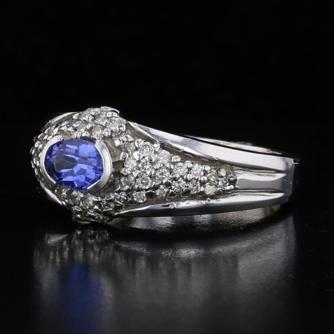 Tanzanite Diamond Ring