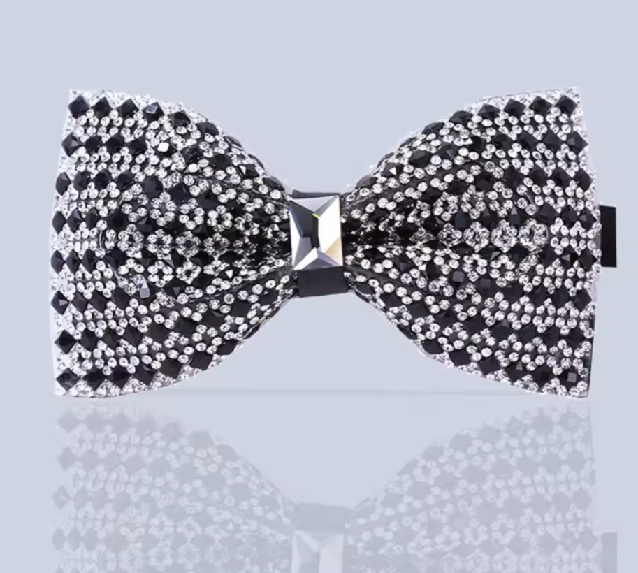 Exquisite Black and Silver Crystal Bow Tie