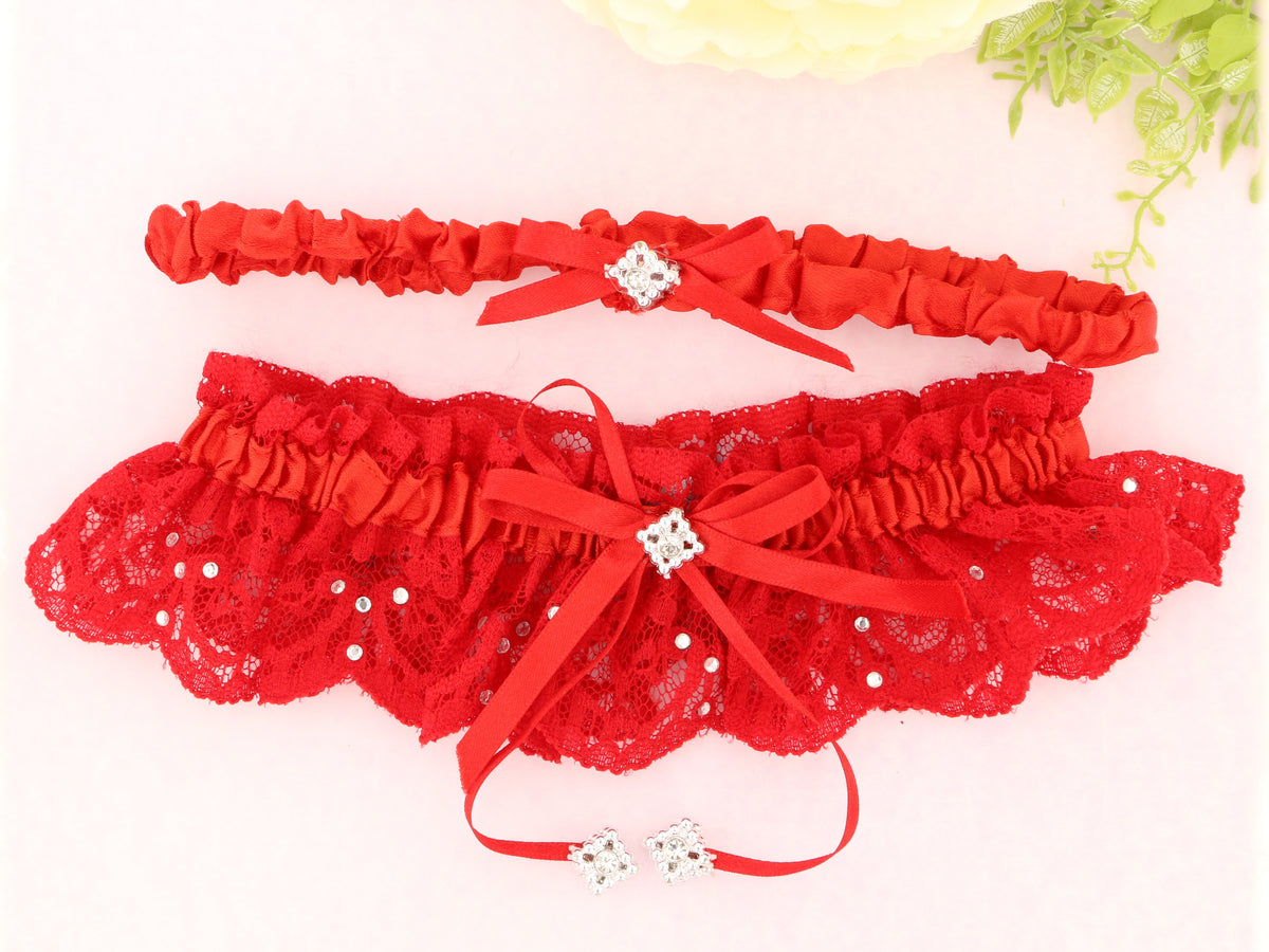 Luxurious Red Gigi Lace Bridal Garter & Toss Set