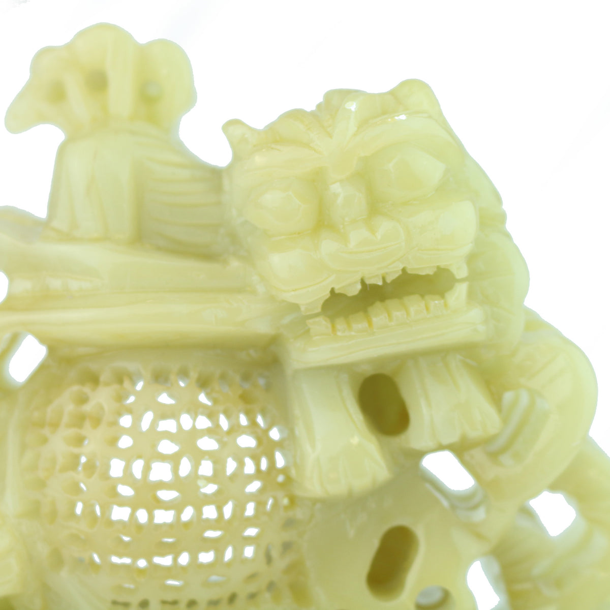 Carved Light Green Yellowish Jade 'Foo Lion