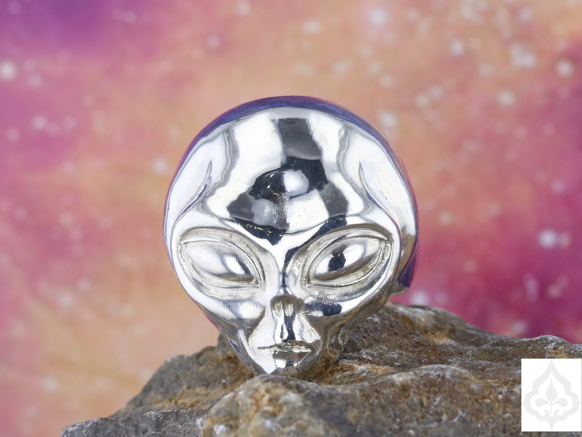 Alien Head Ring