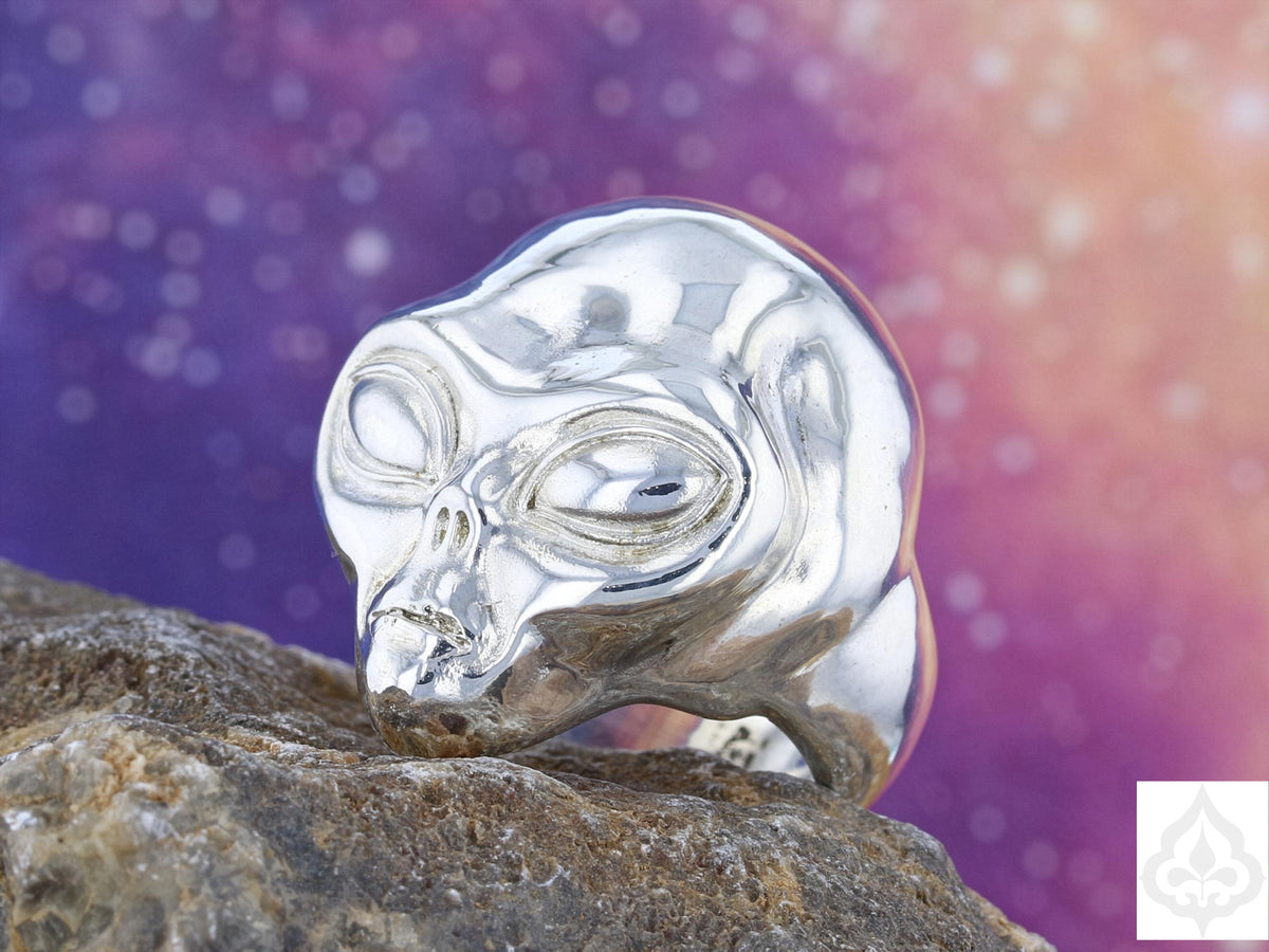Alien Head Ring
