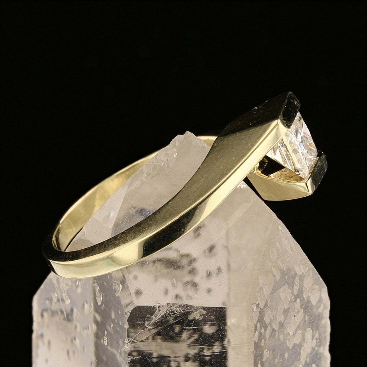 14KYG Yellow Gold Princess Cut Diamond Ring