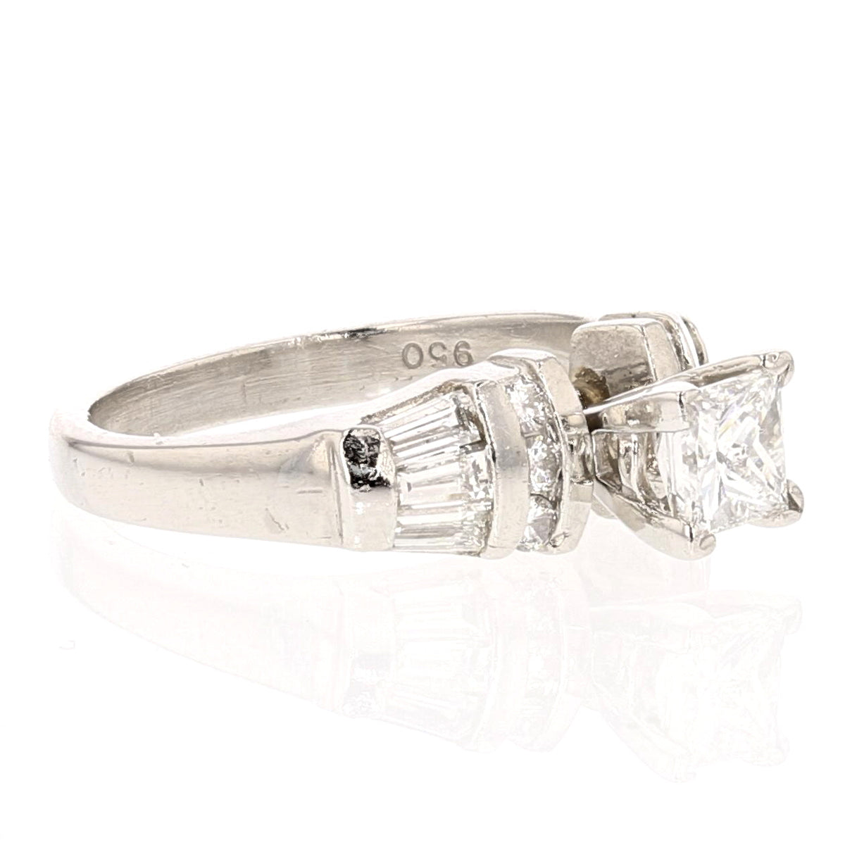 Platinum Diamond Princess Cut Engagement/Bridal Ring .72 ct