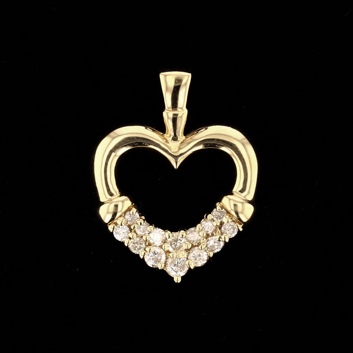 Diamond Heart Gold Pendant.
