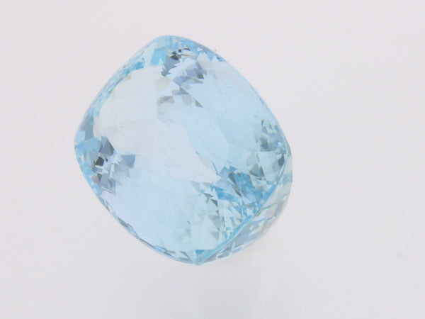 66 Carat Natural Aquamarine - David's Antiques & Jewelry