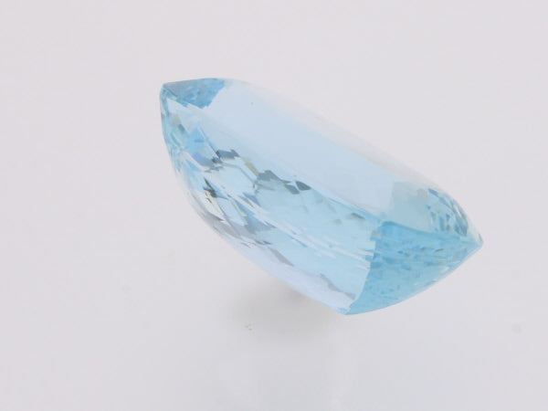 66 Carat Natural Aquamarine - David's Antiques & Jewelry