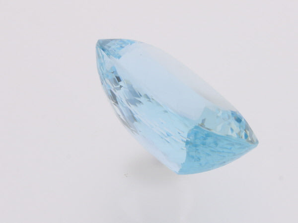 66 Carat Natural Aquamarine - David's Antiques & Jewelry